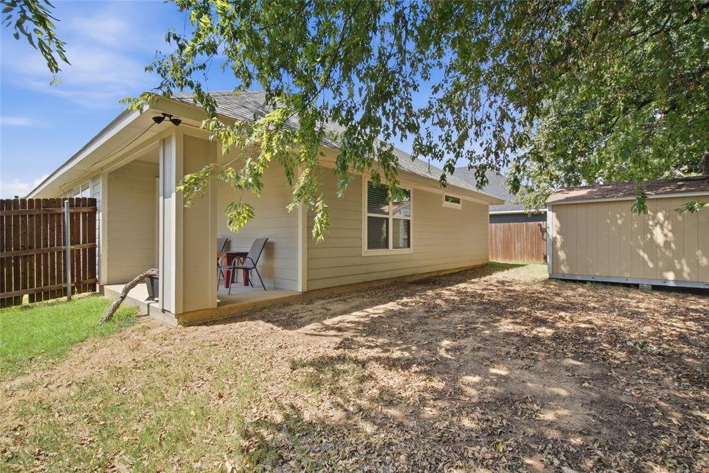 211 Clover Circle Property Photo 29