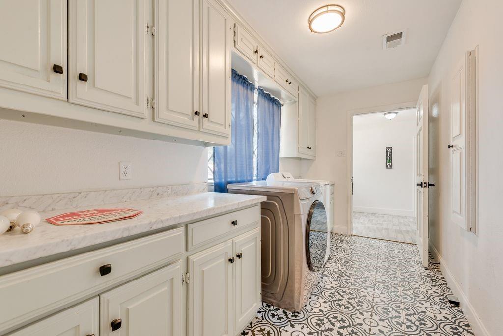 2114 Coral Drive Property Photo 20