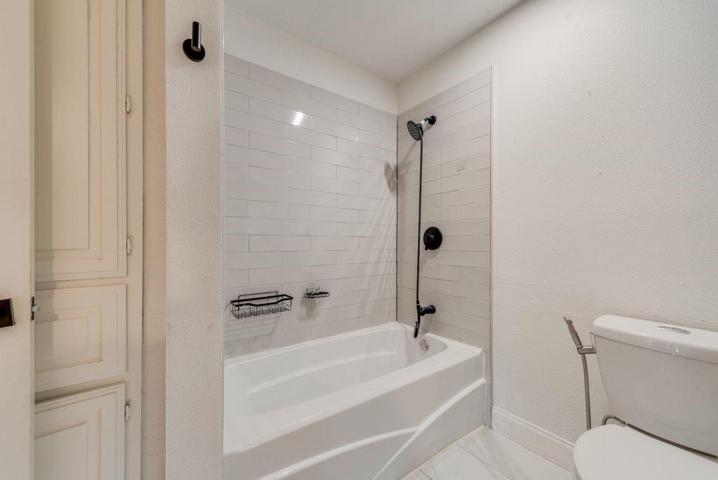 2114 Coral Drive Property Photo 24