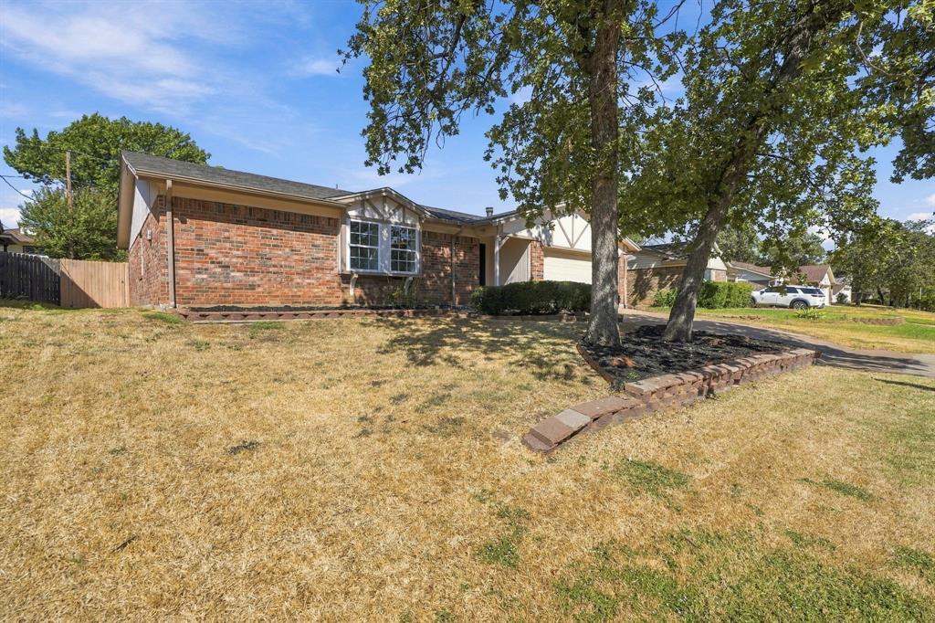 3708 Bordeaux Court Property Photo 1