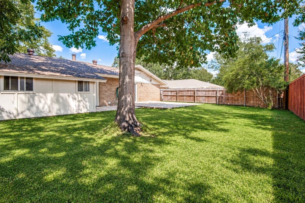 2218 Royal Oaks Drive Property Photo 12
