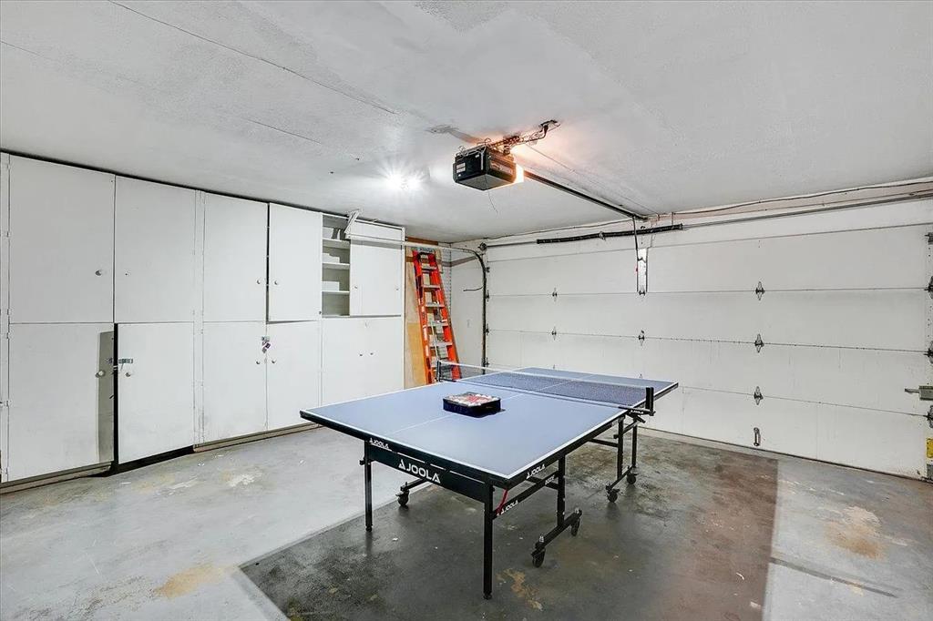 612 W Northgate Drive Property Photo 38