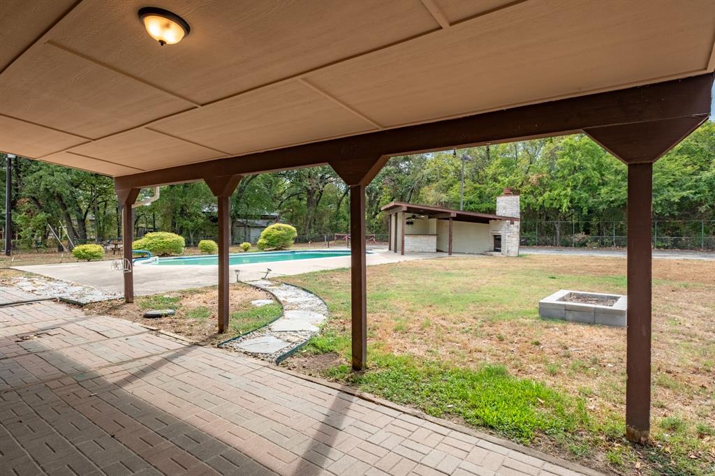 156 S Pearson Property Photo 7