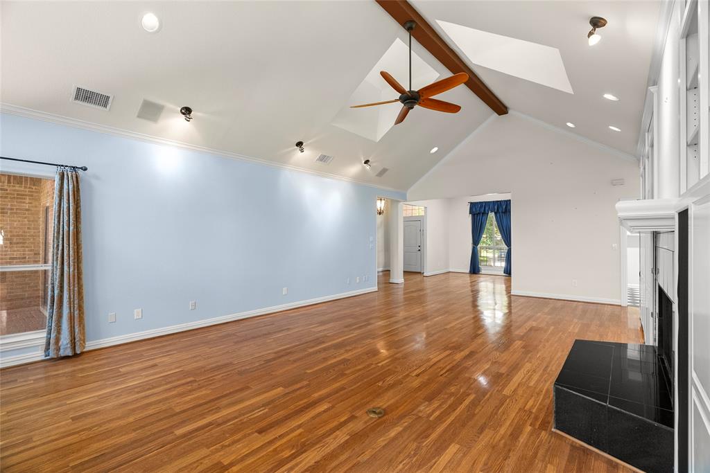 2702 Woodstream Lane Property Photo 22