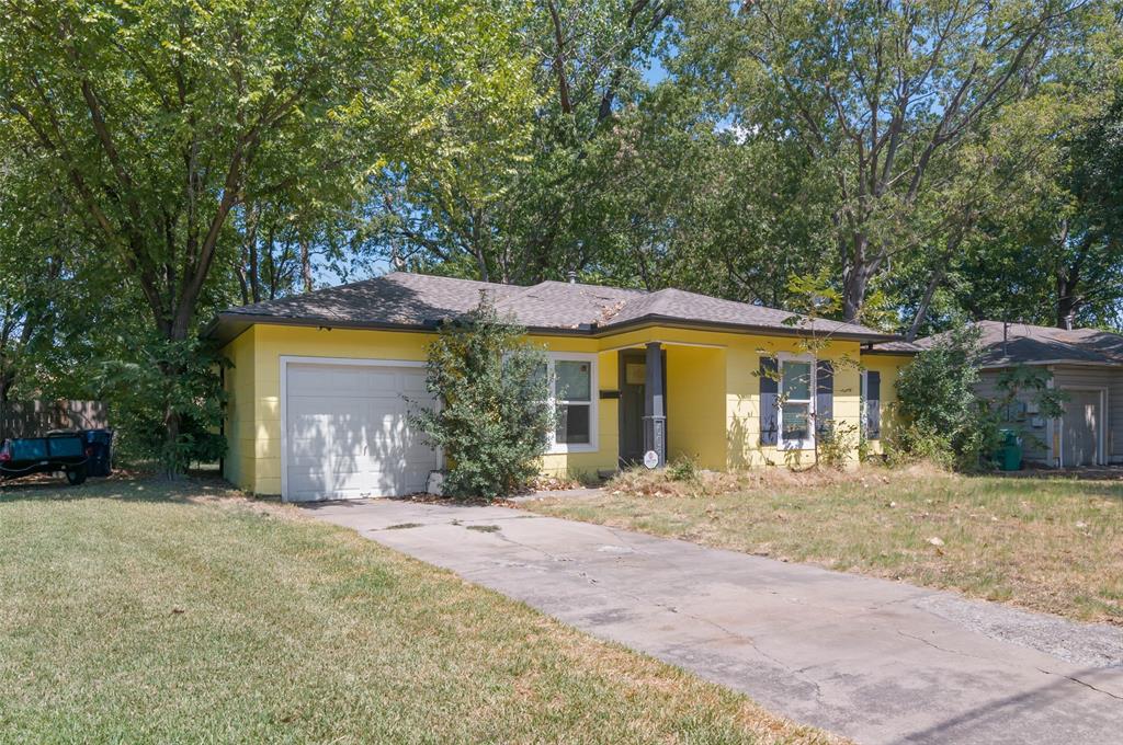 608 Westway Street Property Photo 2