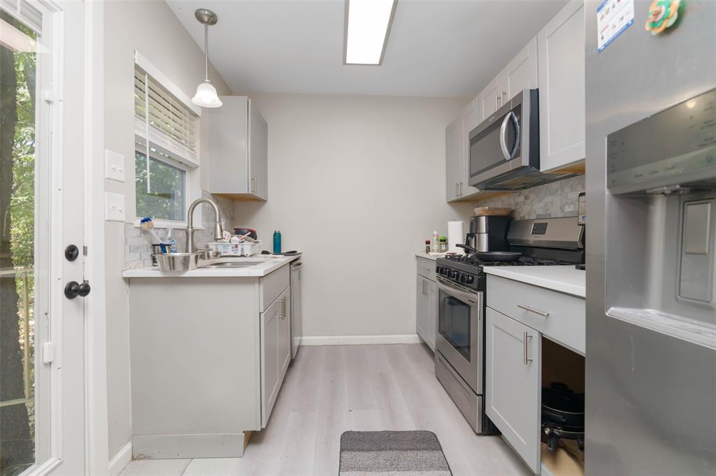 608 Westway Street Property Photo 3