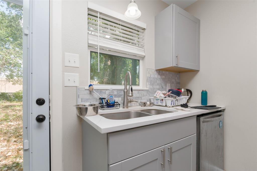 608 Westway Street Property Photo 5