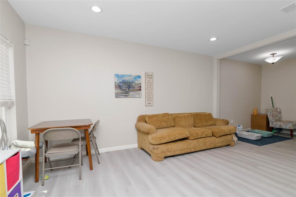 608 Westway Street Property Photo 6