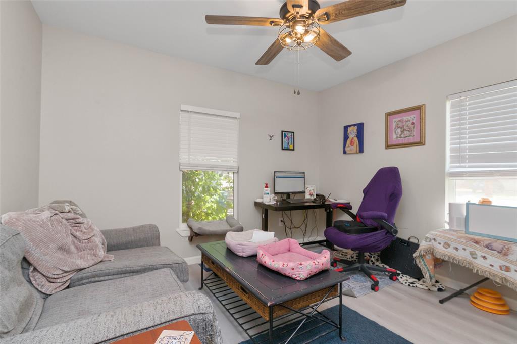 608 Westway Street Property Photo 14