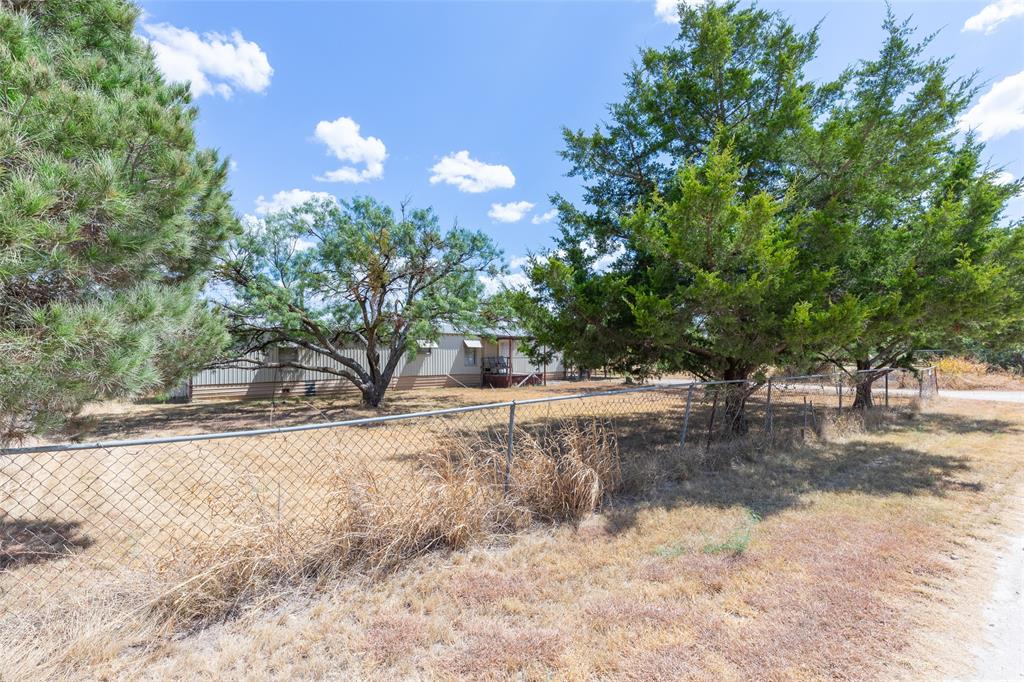 1186 Private Road 2431 Property Photo 30