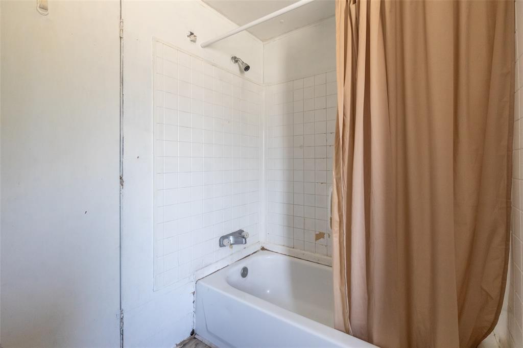 1186 Private Road 2431 Property Photo 34