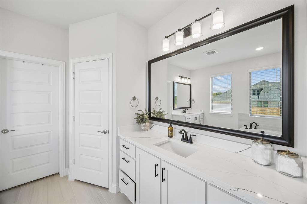 864 Shadow Valley Road Property Photo 14