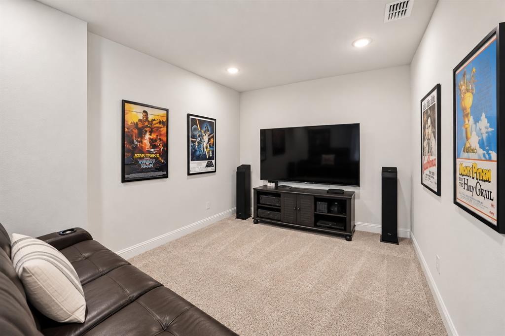 864 Shadow Valley Road Property Photo 17
