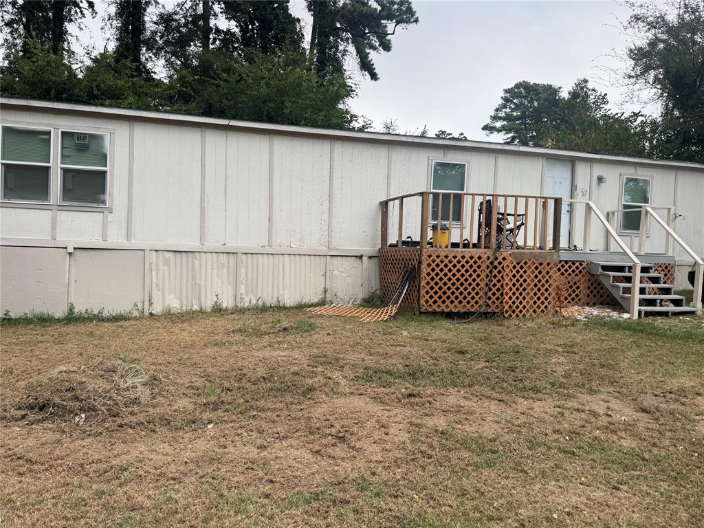 21485 Ravenwood Drive Property Photo 1