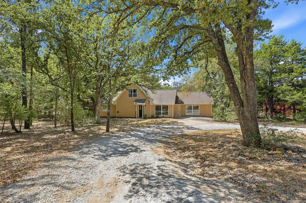90 County Road 2256 Property Photo 4