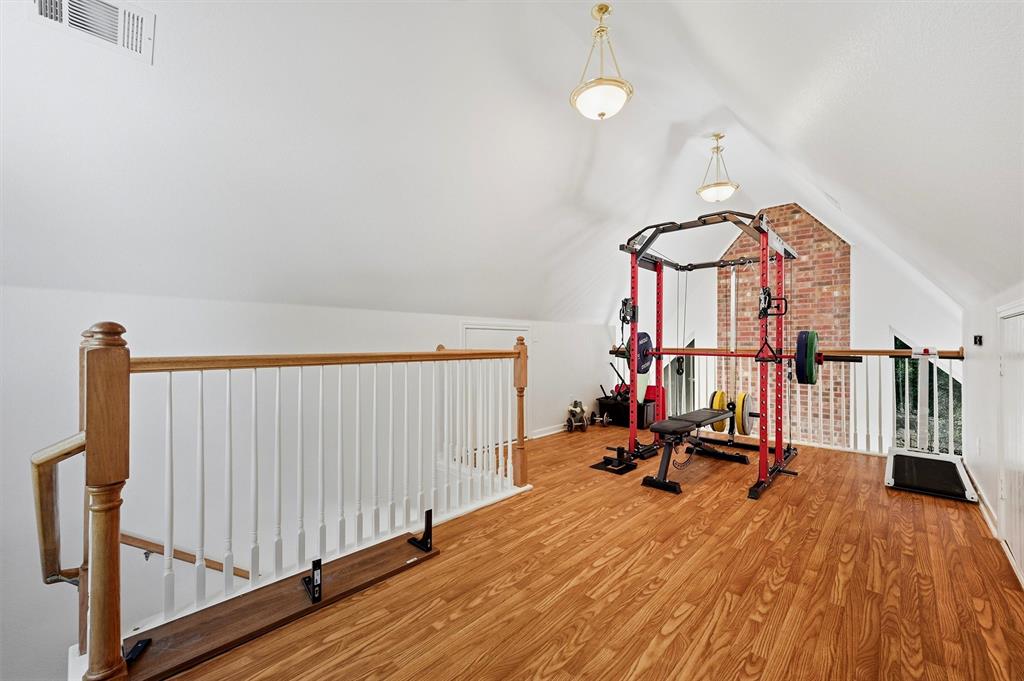 90 County Road 2256 Property Photo 27