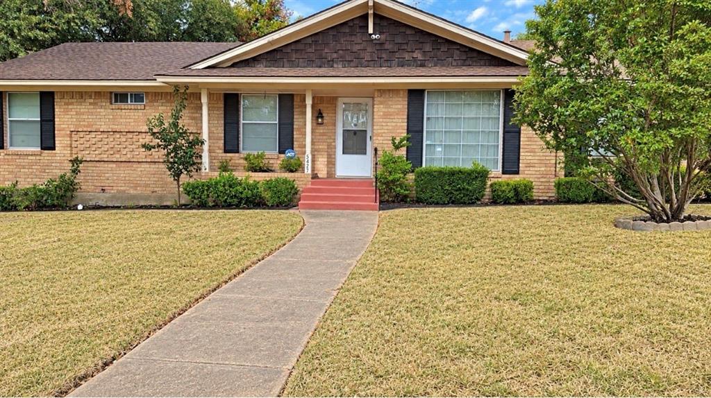 5427 Longleaf Lane Property Photo 1