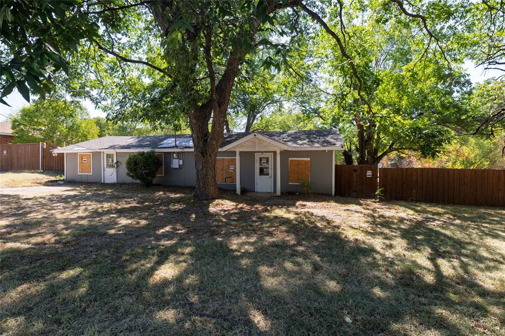 2232 S Belt Line Road Property Photo 1