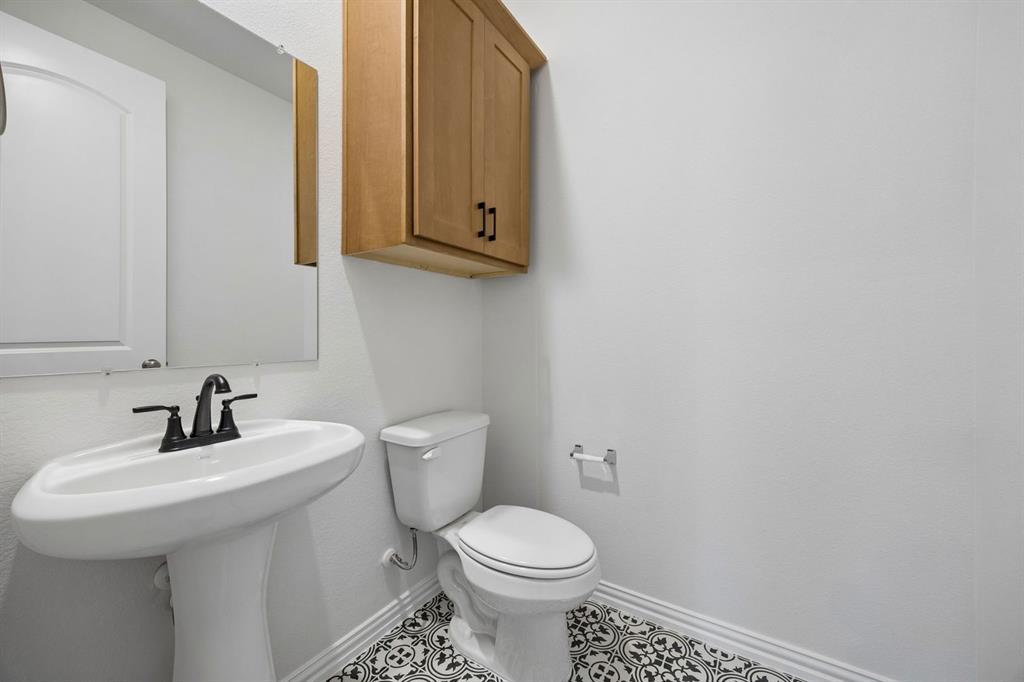 2114 Ozarks Court Property Photo 22