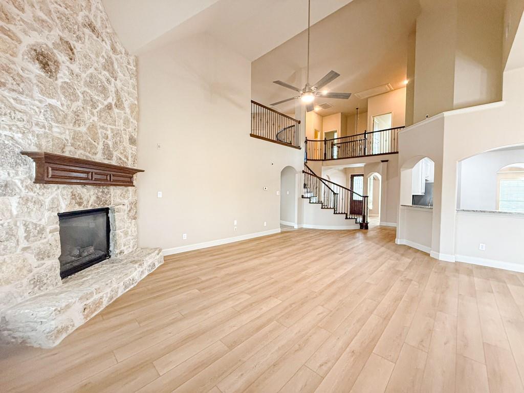 600 Falcon Drive Property Photo 6