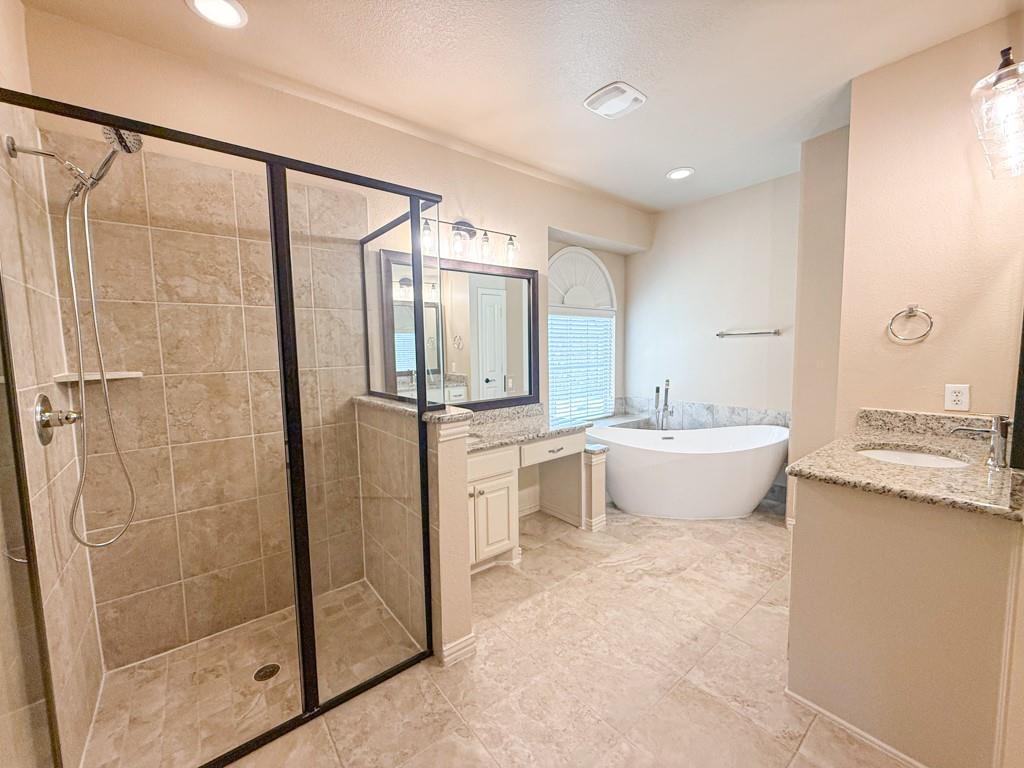 600 Falcon Drive Property Photo 19