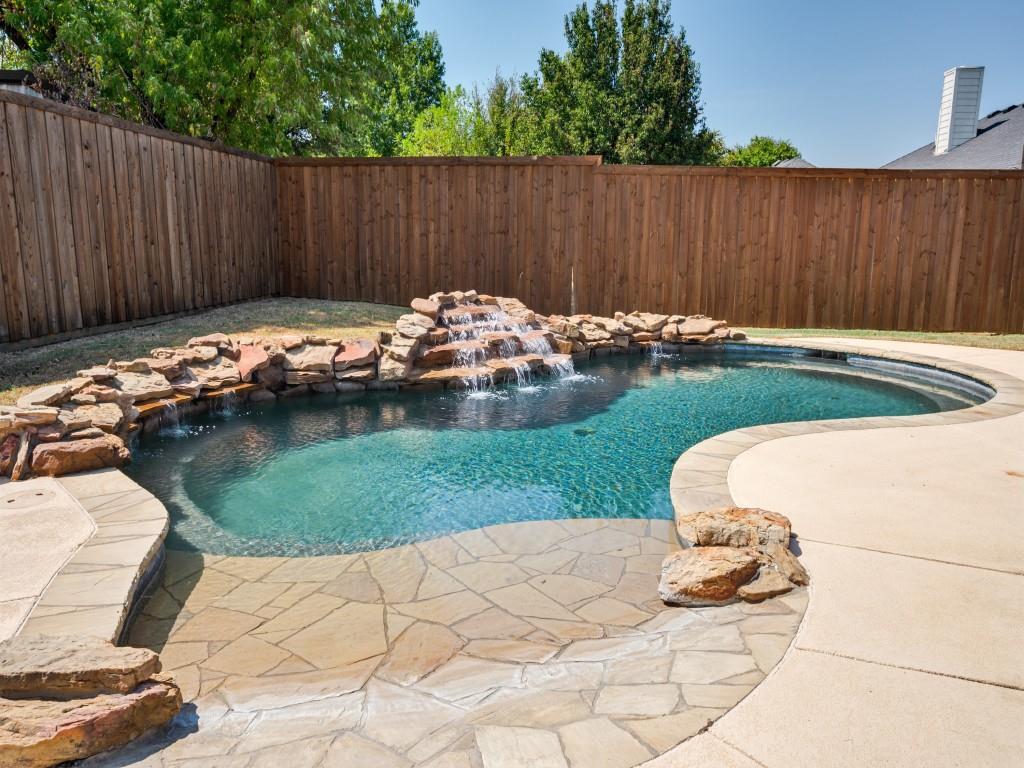 1005 Diane Street Property Photo 2