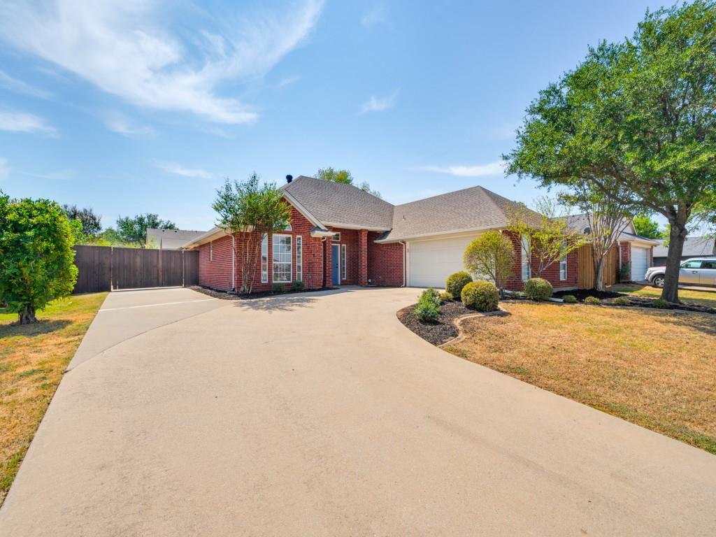 1005 Diane Street Property Photo 4