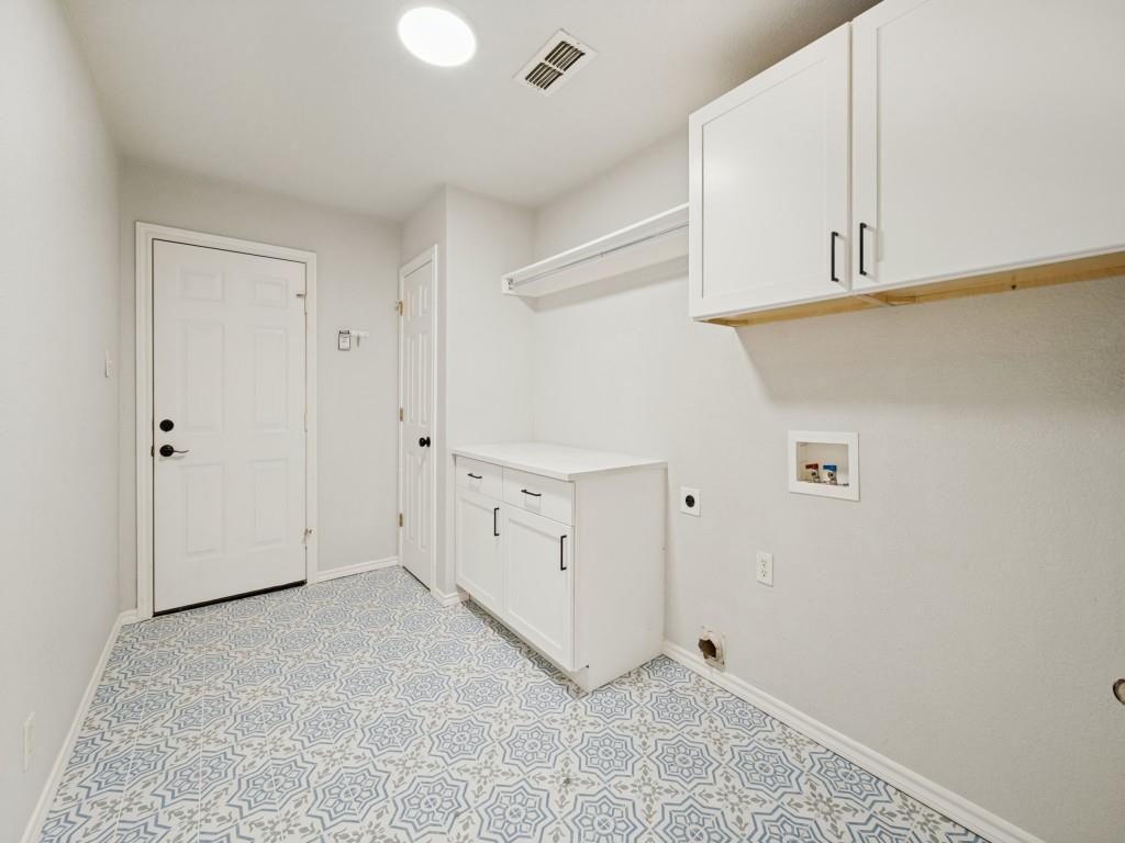 1005 Diane Street Property Photo 21