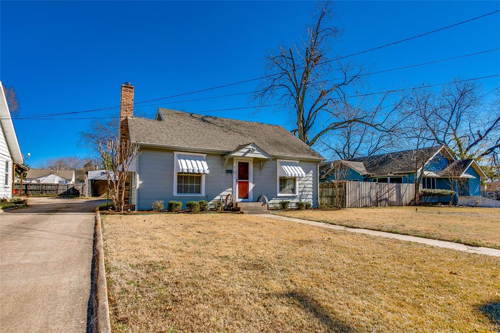 318 S Walker Street Property Photo 1