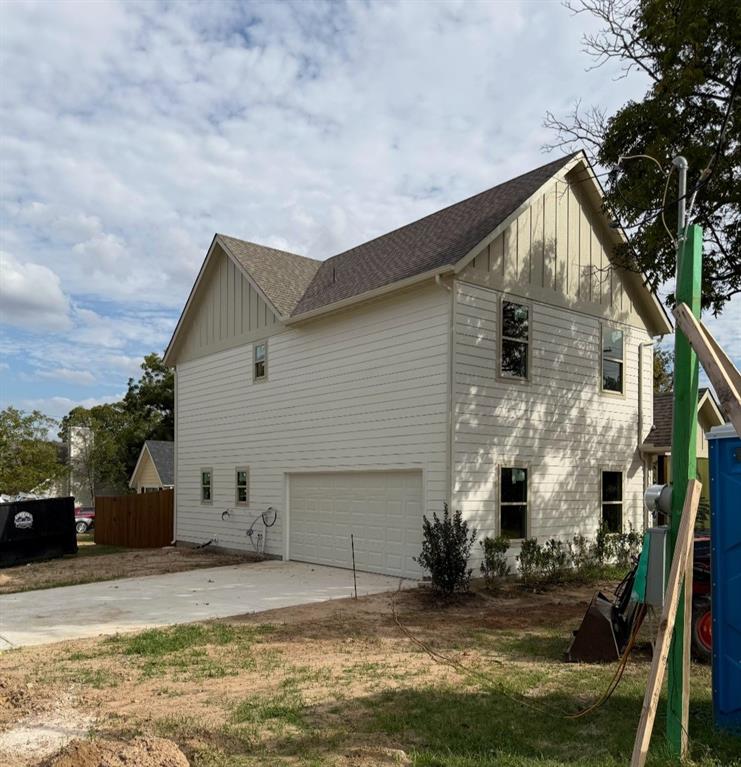 201 S Cates Street Property Photo 2