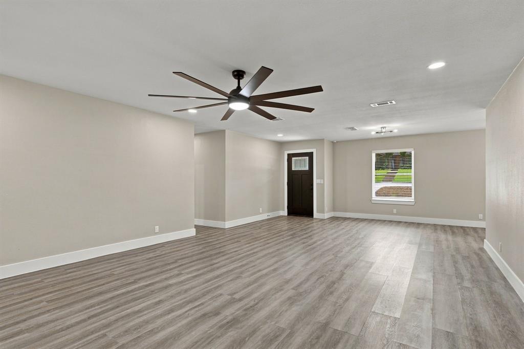 3413 Sherrye Drive Property Photo 6