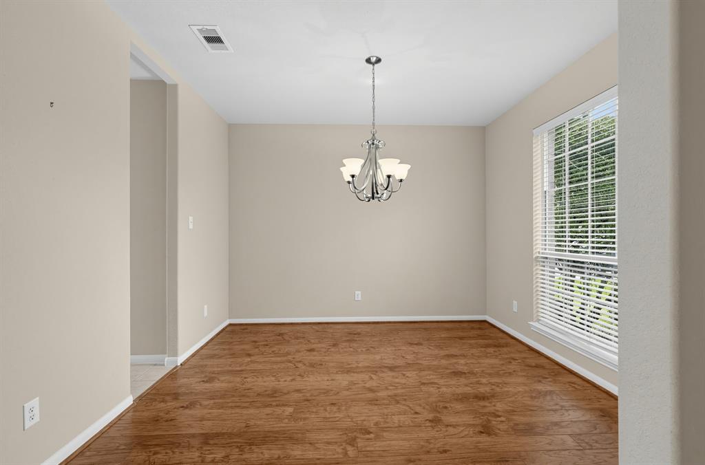 5812 Orchard Trail Drive Property Photo 12