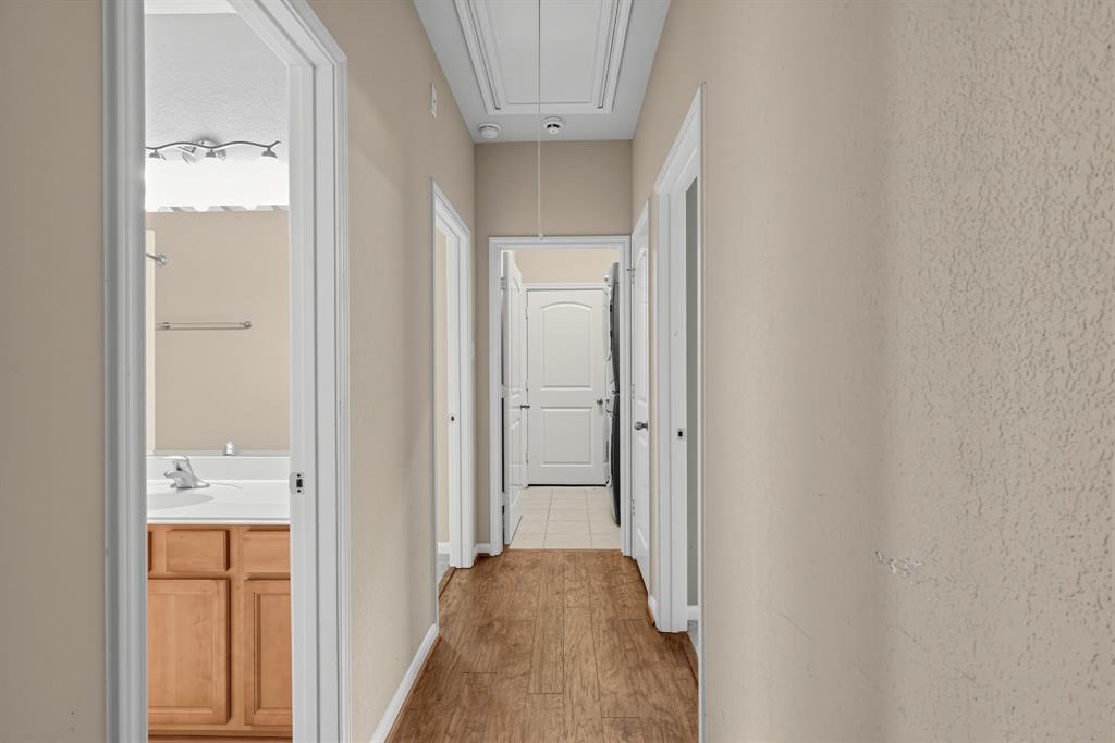 5812 Orchard Trail Drive Property Photo 20