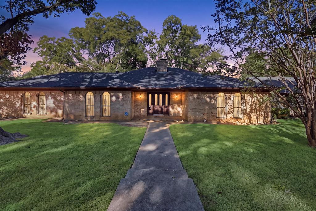 6437 Suncrest Court Property Photo 1