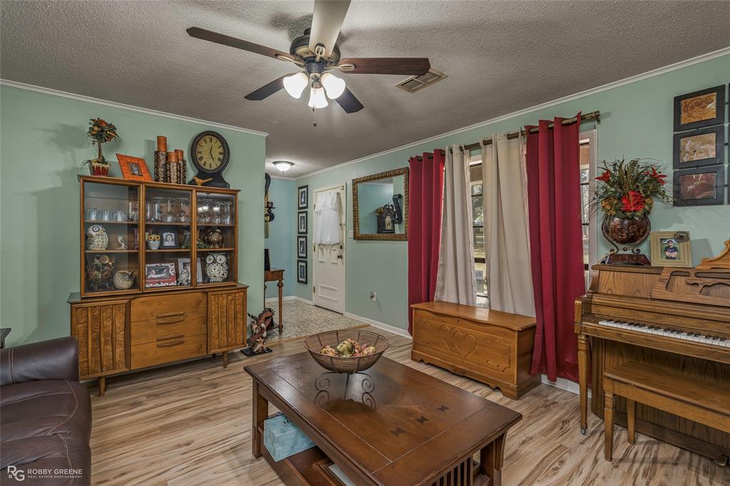 1176 Newell Drive Property Photo 15