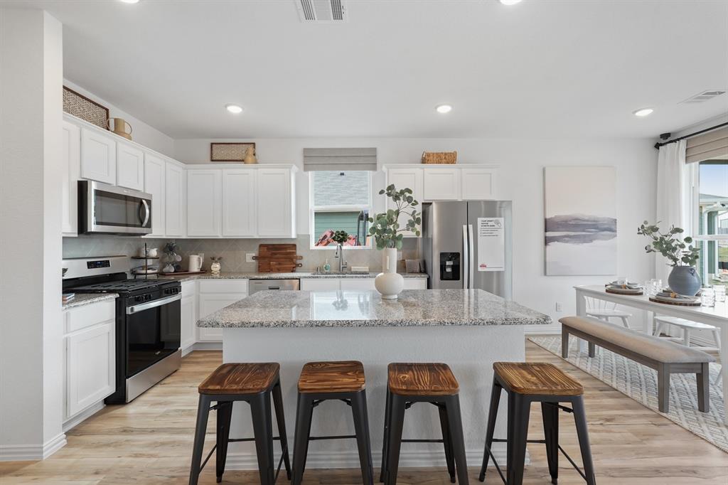 10921 Cacao Drive Property Photo 4