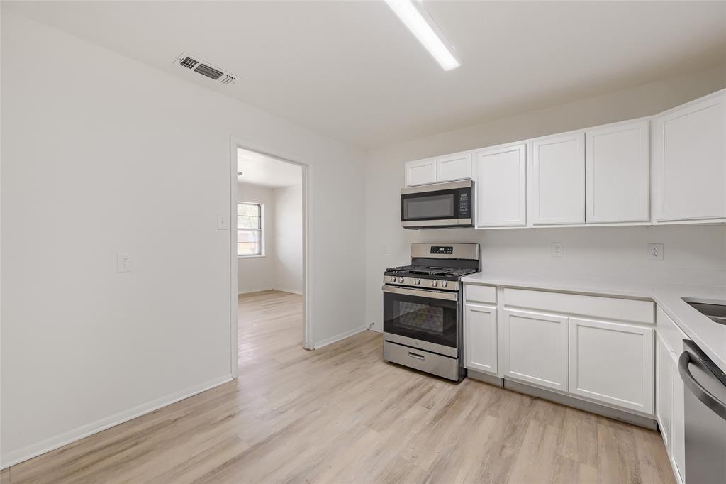 1007 Westway Street Property Photo 9