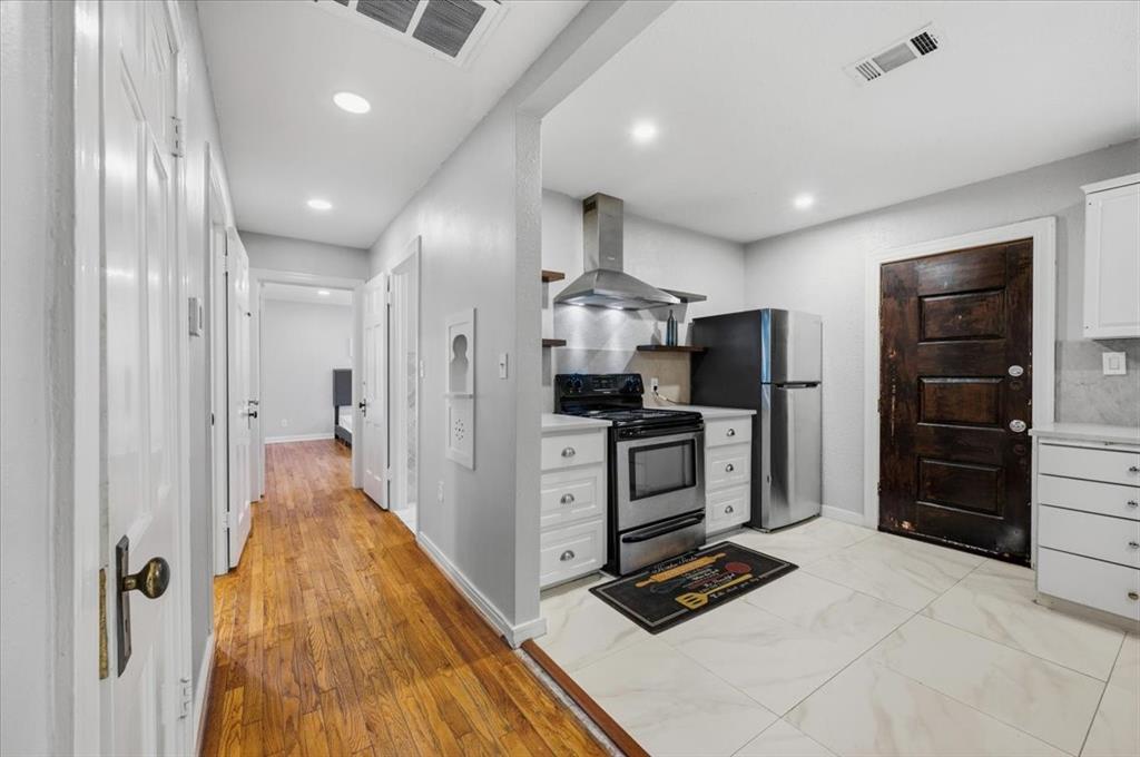 2614 Roanoke Avenue Property Photo 12