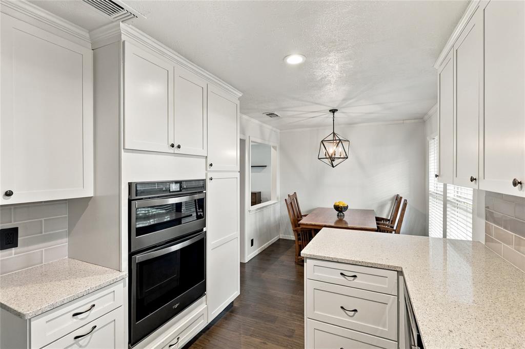 1309 Oxford Lane Property Photo 8