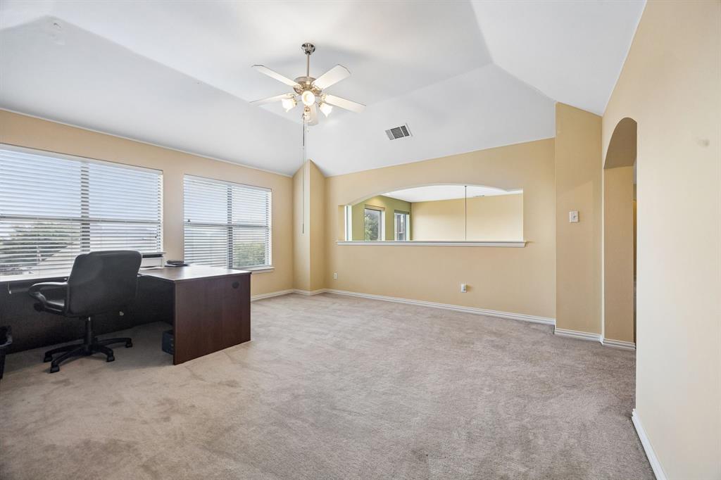 608 Saddlehorn Drive Property Photo 29