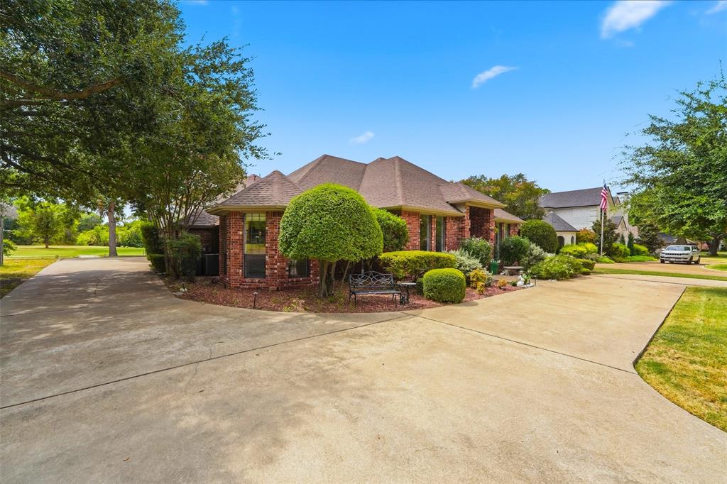 1465 Plummer Drive Property Photo 4