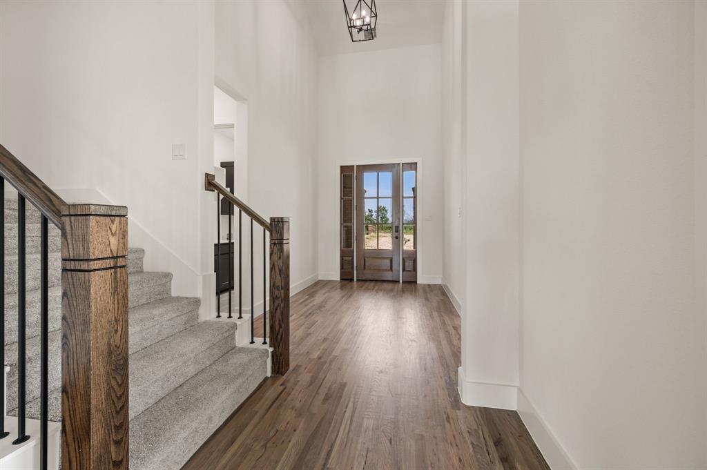 310 Scissor Tail Drive Property Photo 4