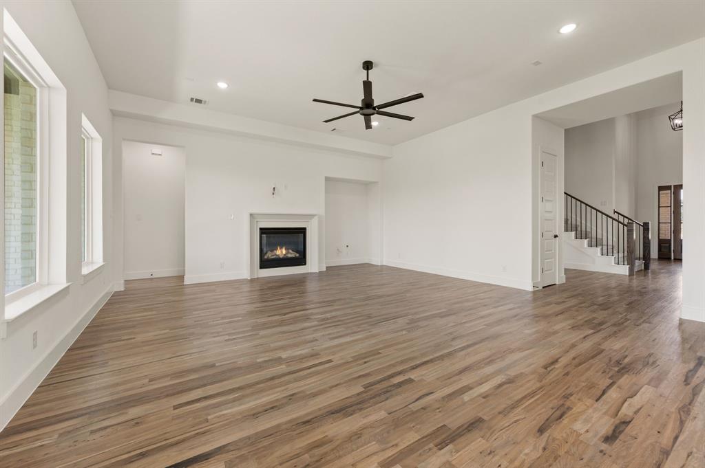 310 Scissor Tail Drive Property Photo 7