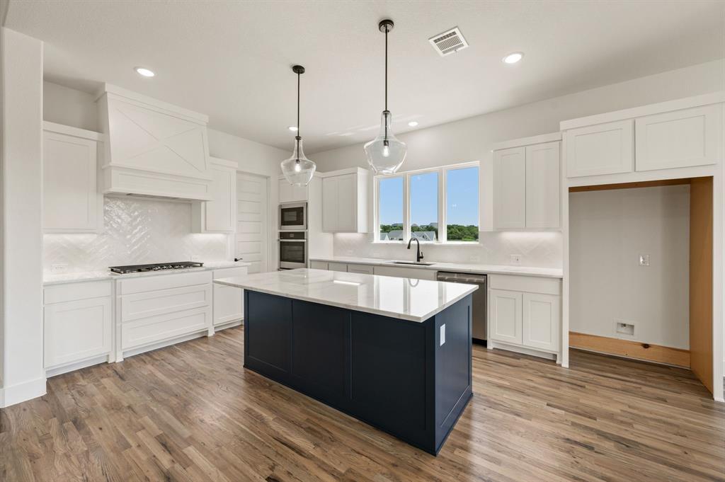310 Scissor Tail Drive Property Photo 10