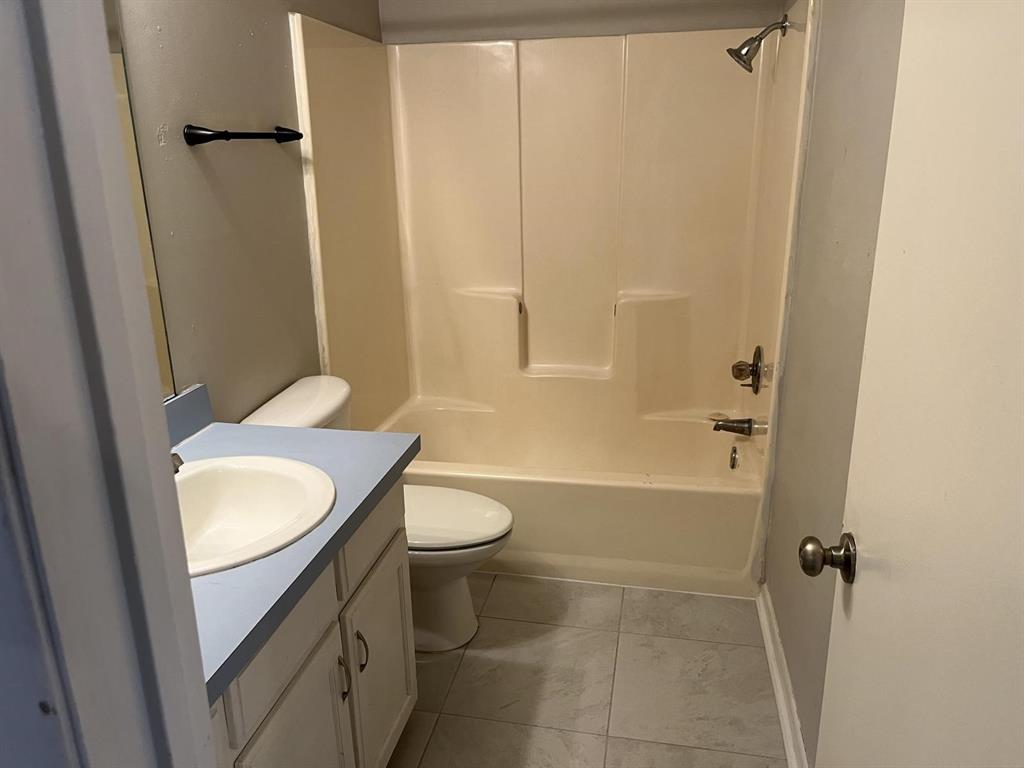 1152 Landsdale Lane Property Photo 11