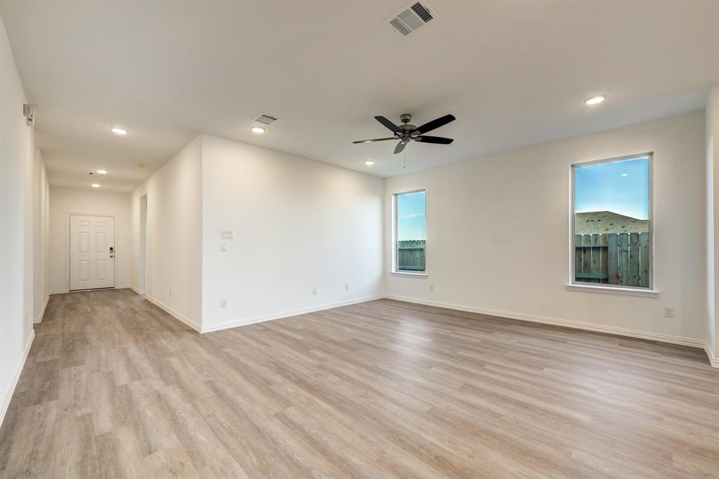3100 Brittlebush Drive Property Photo 23