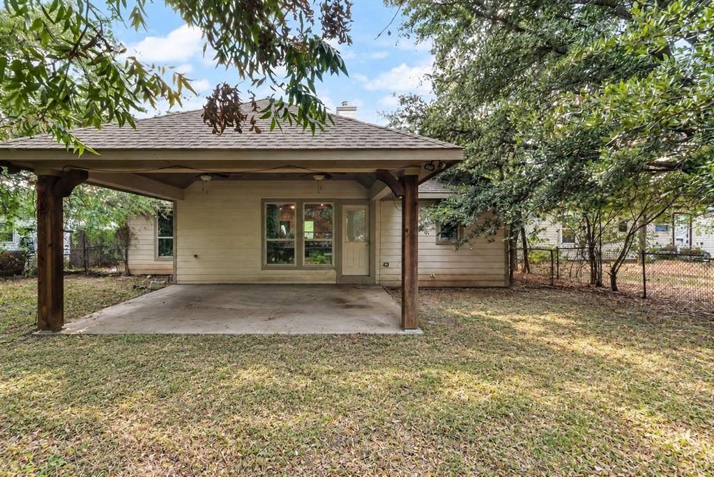 910 English Street Property Photo 16