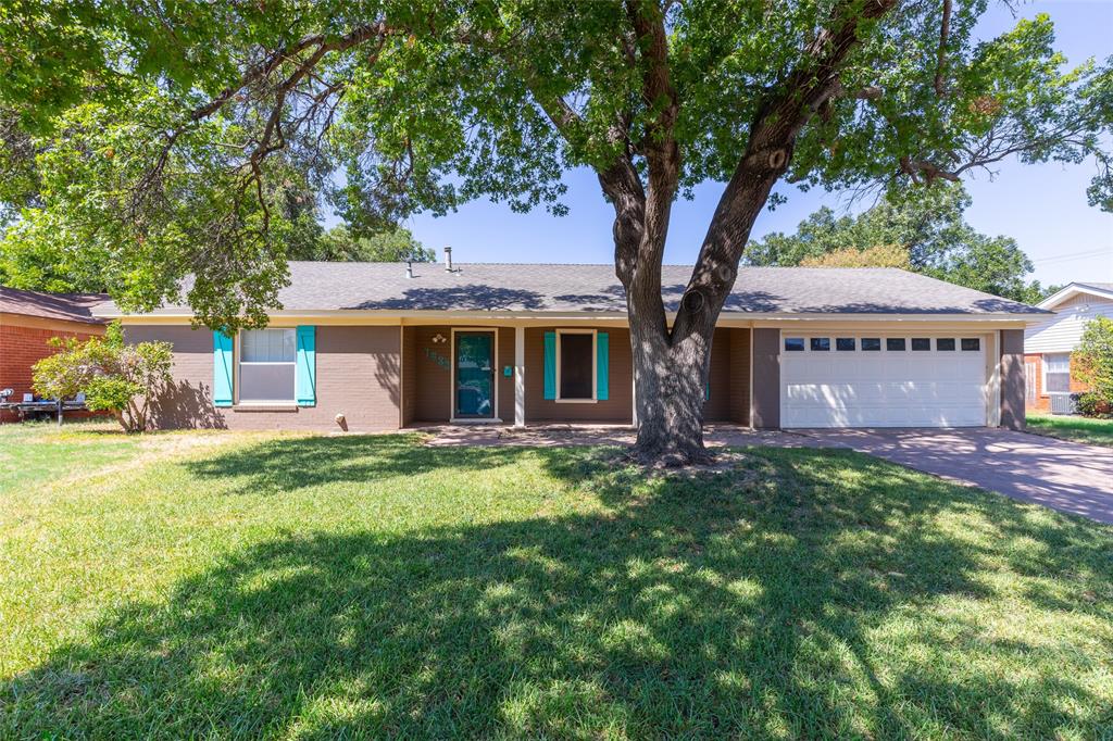 1482 Minter Lane Property Photo 3