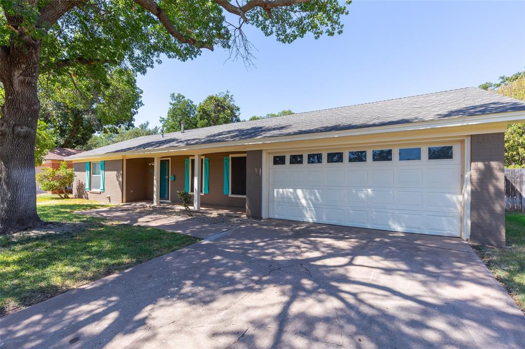 1482 Minter Lane Property Photo 4