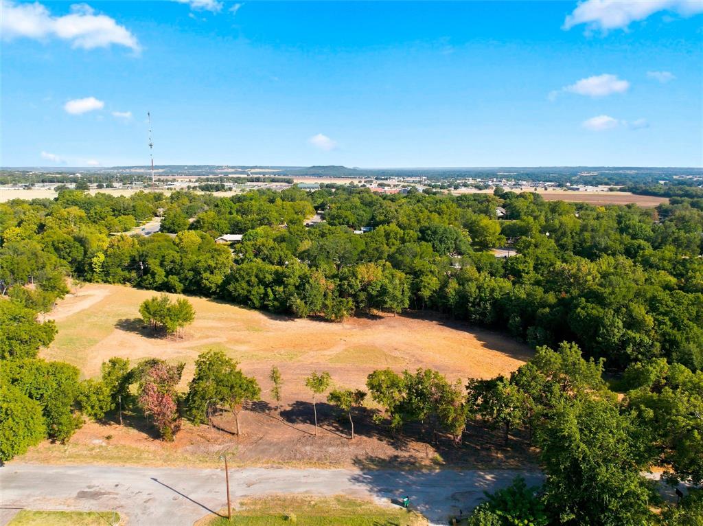1411 Park Street Property Photo 8